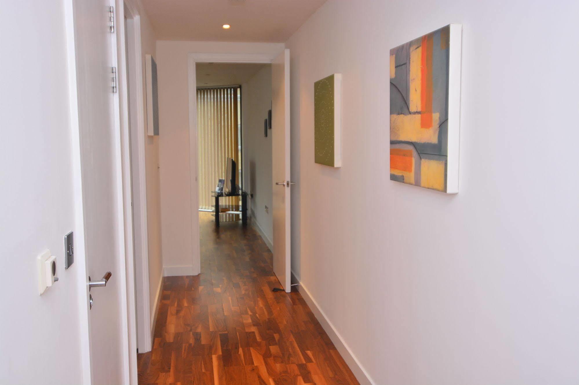 Apartment Wharf - Canary South Лондон Екстер'єр фото