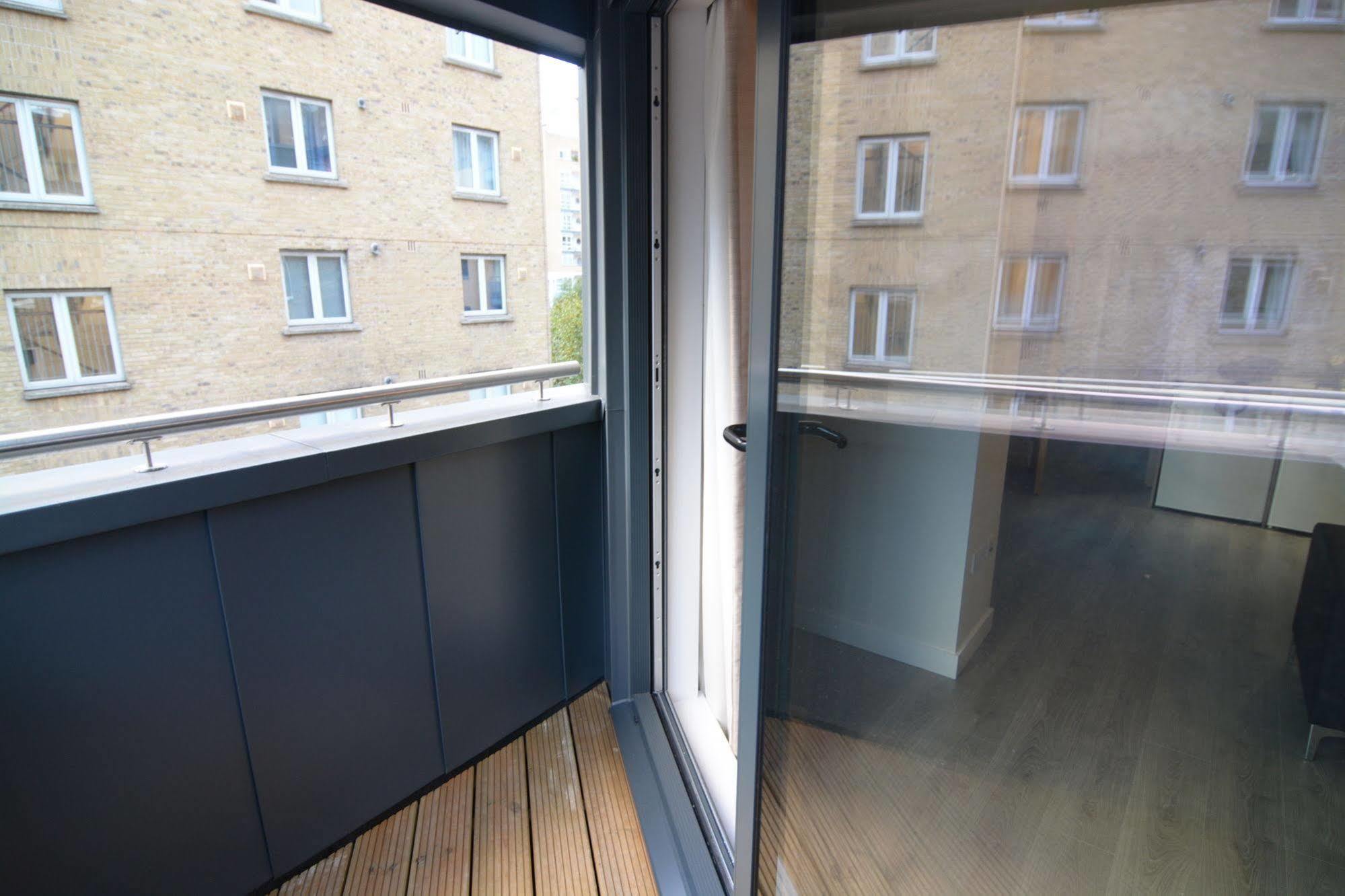 Apartment Wharf - Canary South Лондон Екстер'єр фото